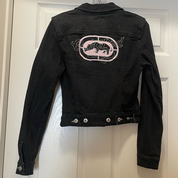 Ecko Red Embroidered Black Denim Cropped Jean Jacket Size Extra Small - Picture 1 of 6